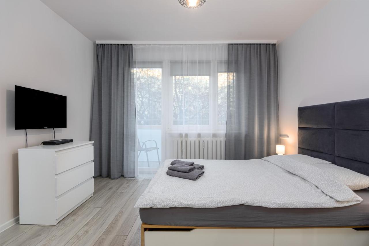 Apartamento Andersena Modern B - 10 min CMKP - 5 min Metro - 15 min Center Varsovia Exterior foto